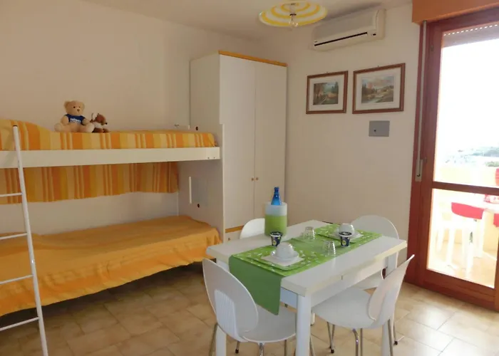 Lägenhet Homely Seaview Flat With Balcony - Beahost Bibione