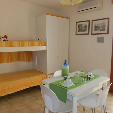 Homely Seaview Flat With Balcony - Beahost Bibione