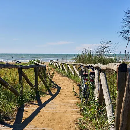 Homely Seaview Flat With Balcony - Beahost Bibione