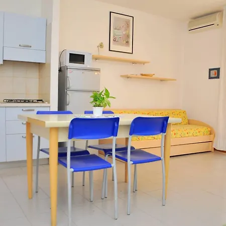 Homely With Side Sea View Balcony - Beahost Lejlighed Bibione
