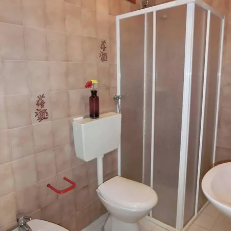 Homely With Side Sea View Balcony - Beahost * Бибионе