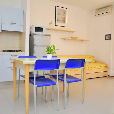 Апартаменты Homely With Side Sea View Balcony - Beahost *