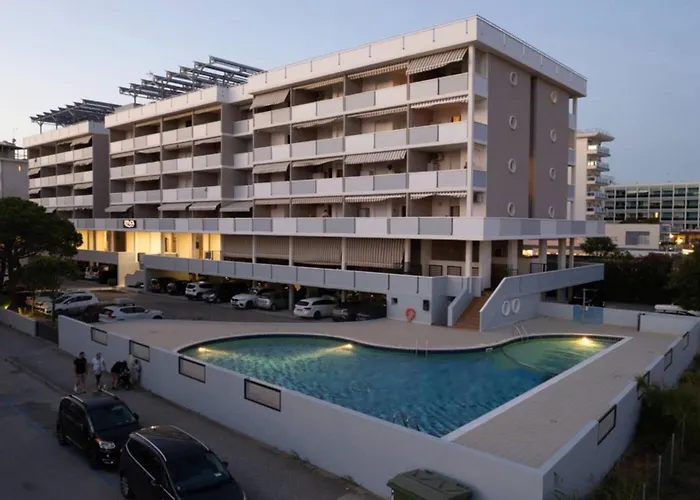 Homely Seaview Flat With Balcony - Beahost Appartement Bibione